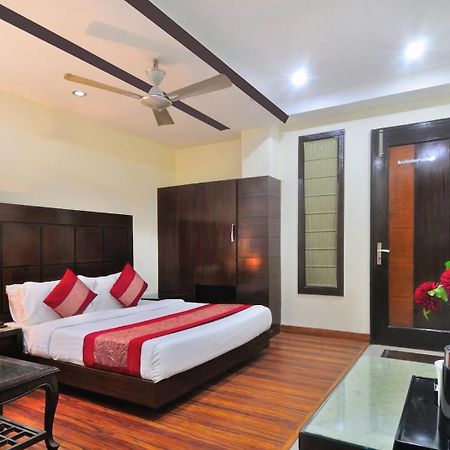 Staybook Hotel Aira New Delhi Railway Station Paharganj Buitenkant foto
