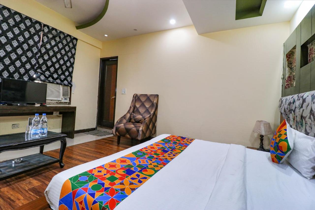 Staybook Hotel Aira New Delhi Railway Station Paharganj Buitenkant foto