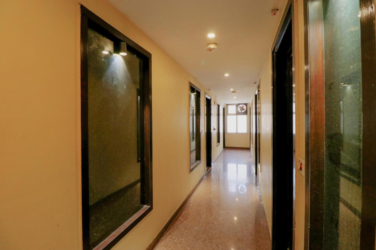 Staybook Hotel Aira New Delhi Railway Station Paharganj Buitenkant foto