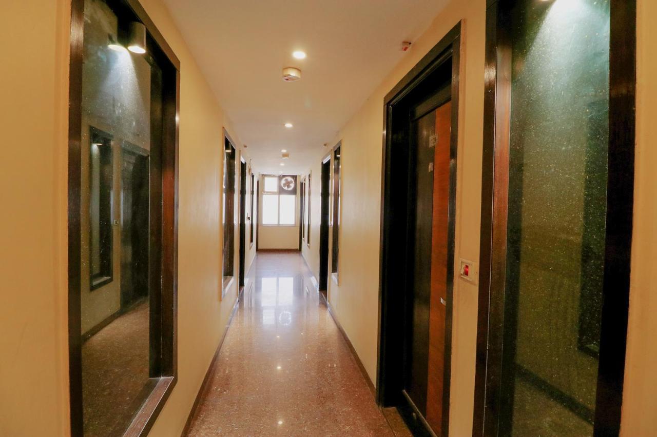 Staybook Hotel Aira New Delhi Railway Station Paharganj Buitenkant foto
