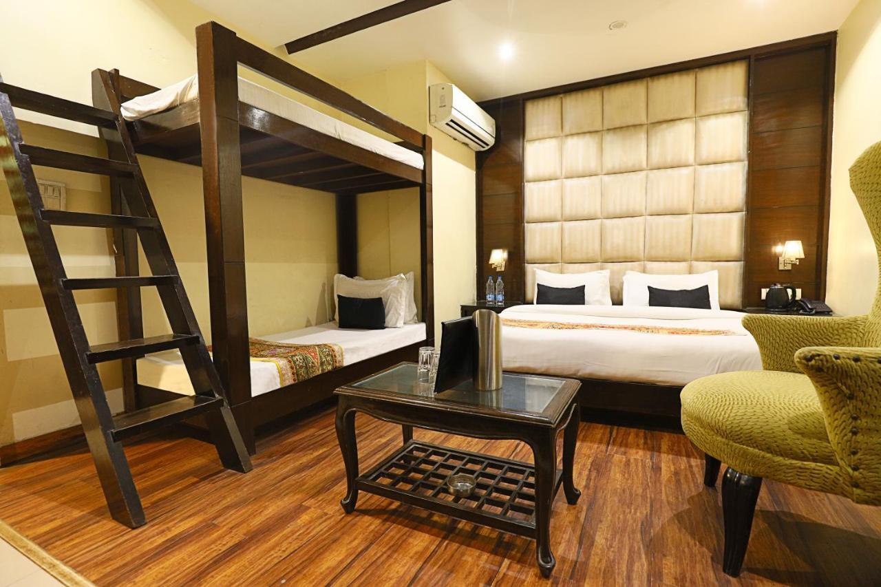 Staybook Hotel Aira New Delhi Railway Station Paharganj Buitenkant foto