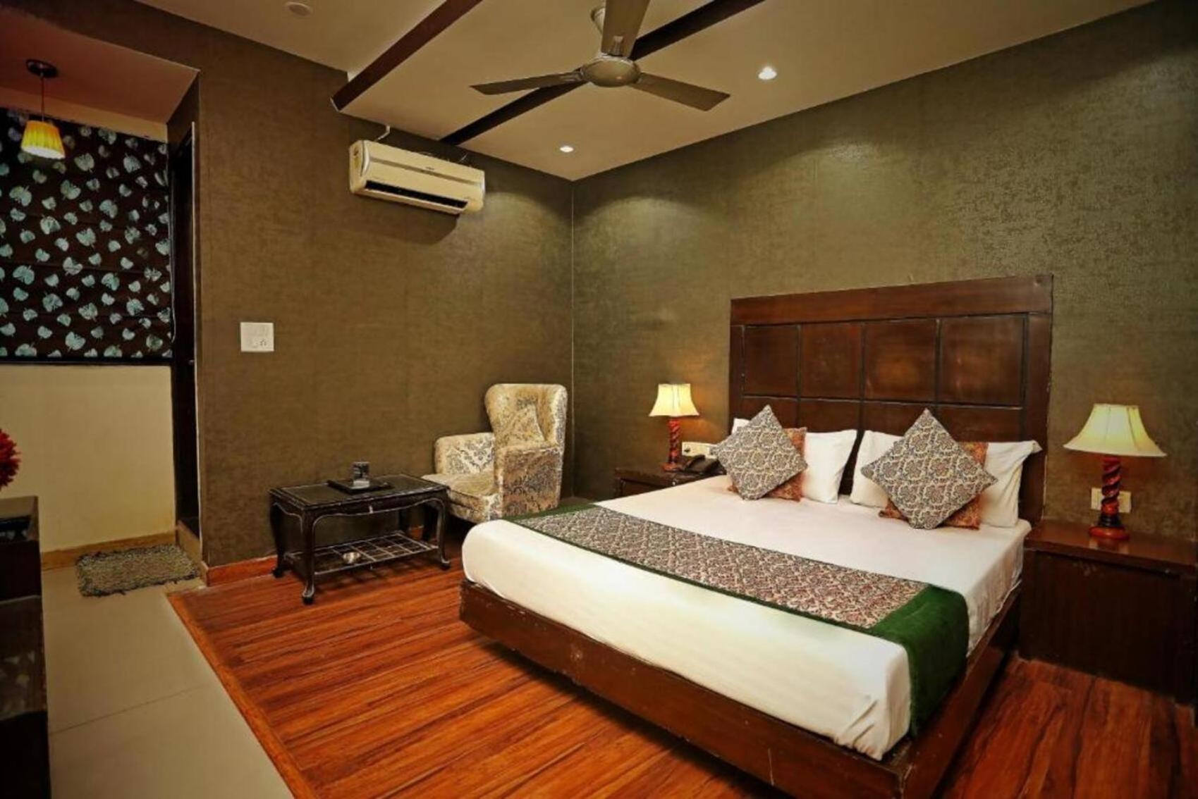 Staybook Hotel Aira New Delhi Railway Station Paharganj Buitenkant foto